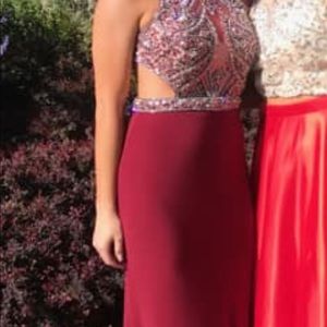 Maroon prom dress